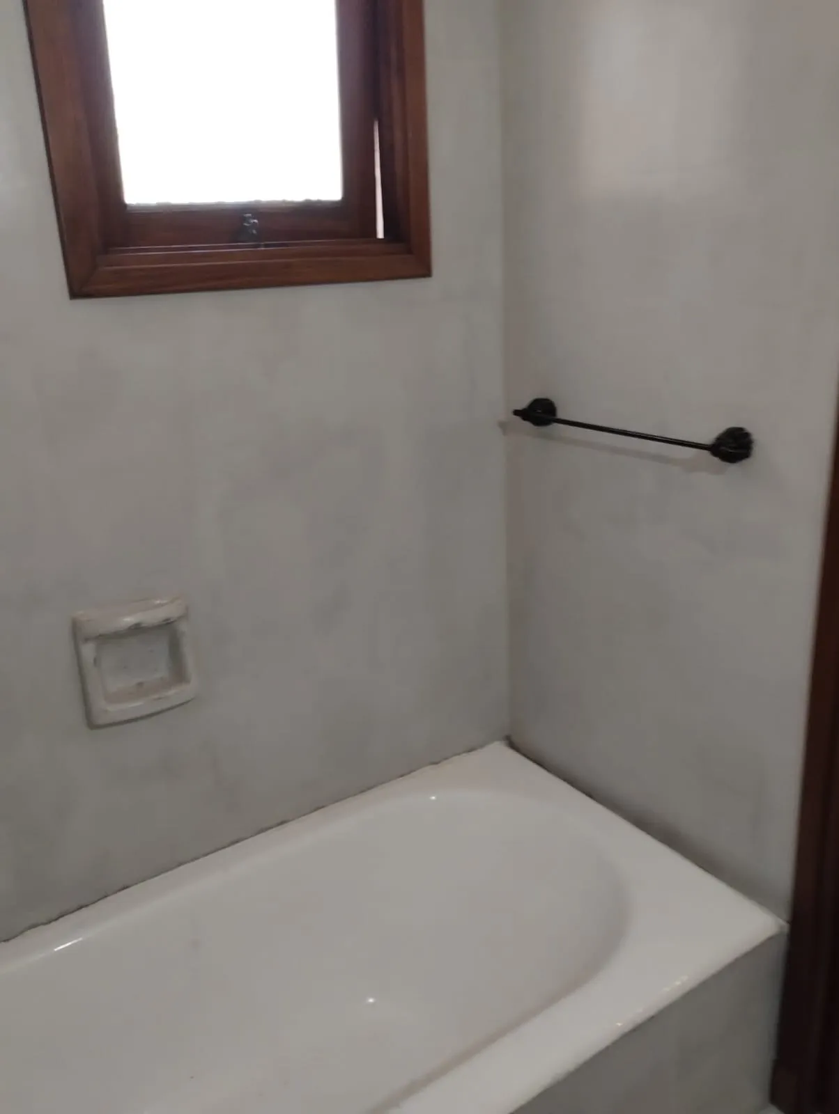 Casa Olivos - Microcemento y Pintura - Imagen 2