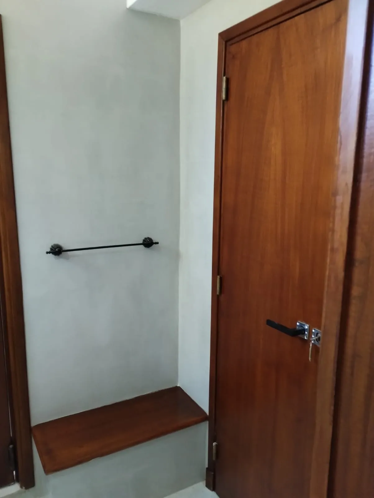 Casa Olivos - Microcemento y Pintura - Imagen 6