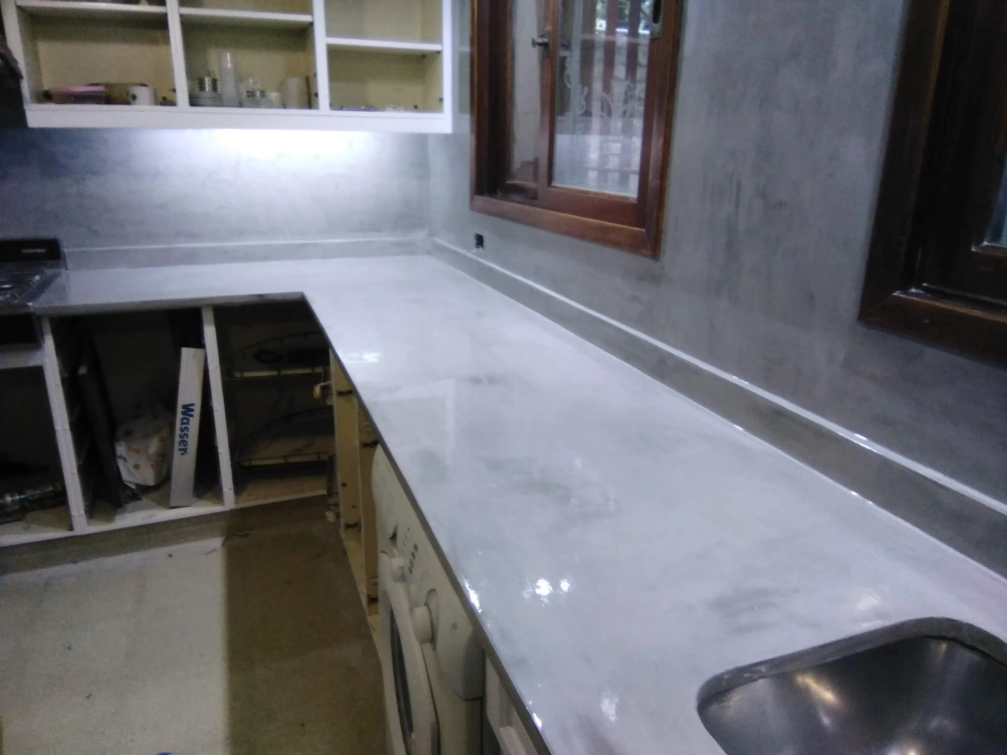 Renovación de cocina Olivos - Microcemento y Pintura - Imagen 4