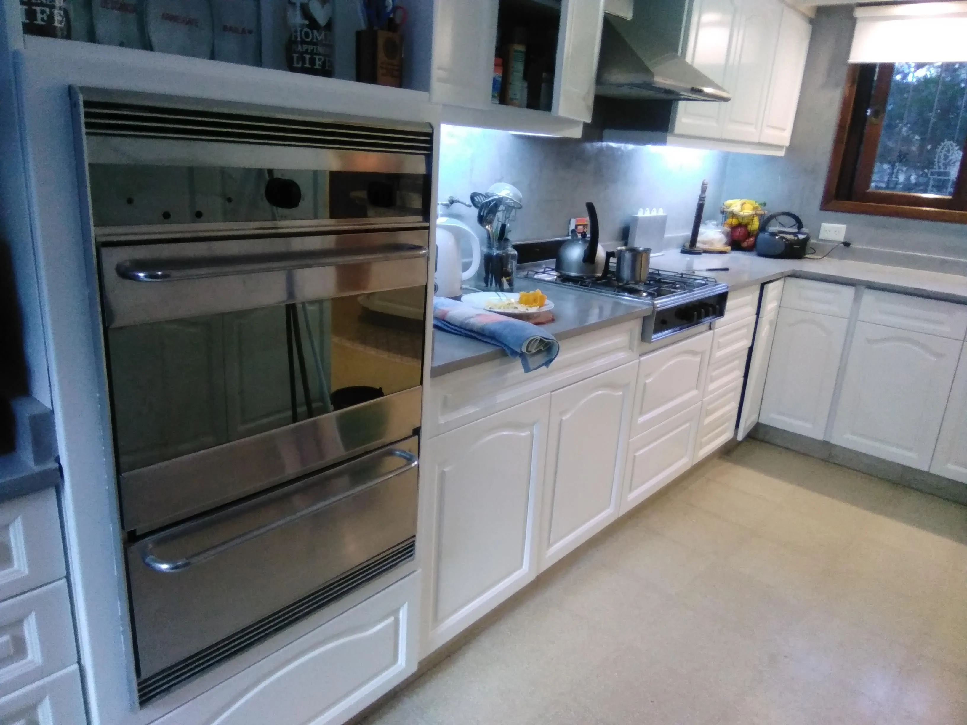 Renovación de cocina Olivos - Microcemento y Pintura - Imagen 14