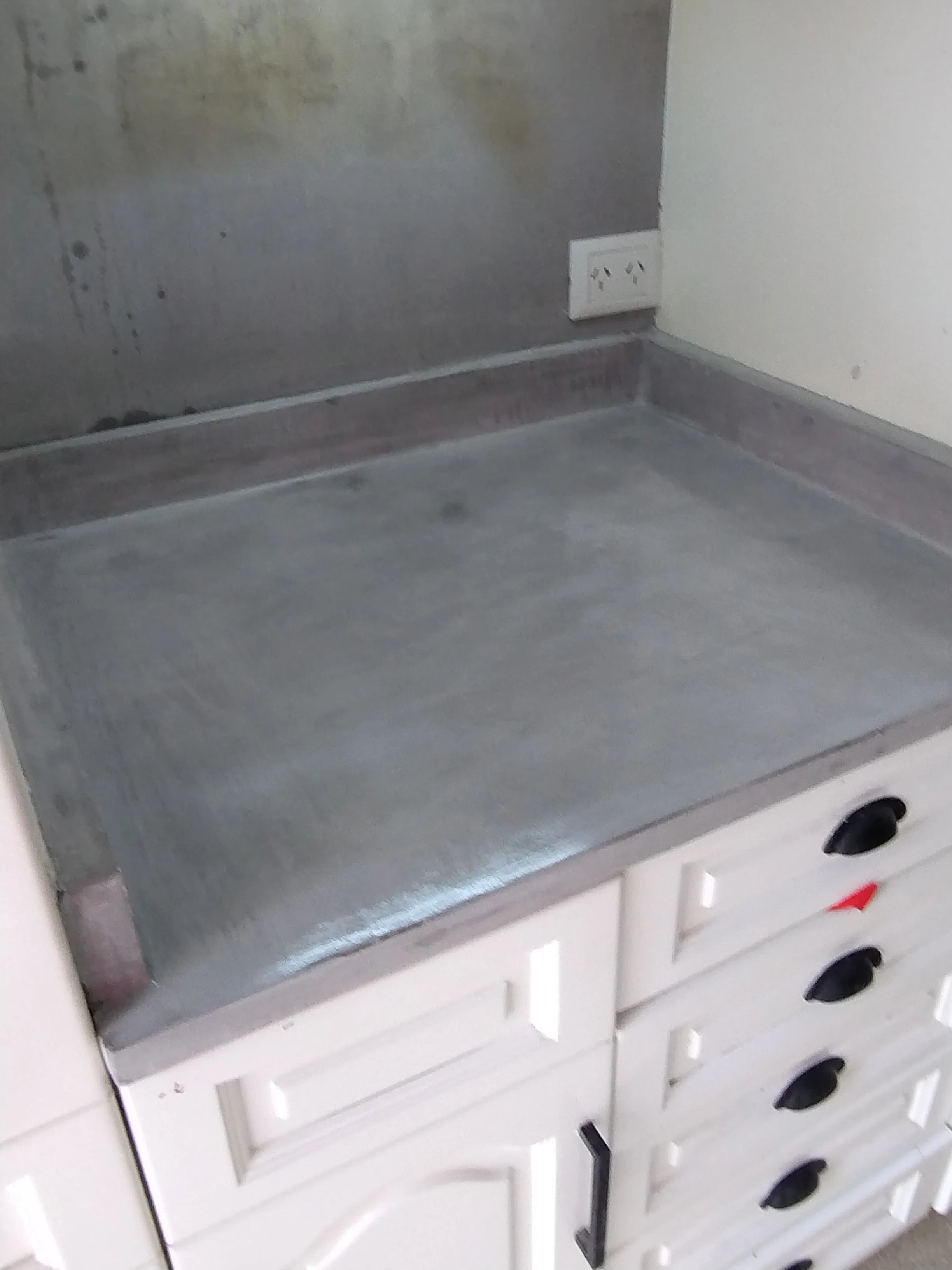 Renovación de cocina Olivos - Microcemento y Pintura - Imagen 22
